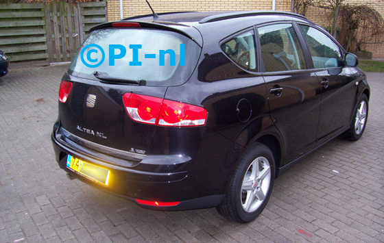 Seat Altea XL (nieuw) uit 2010. De display (set A 2010) werd op de stuurkolom gemonteerd.