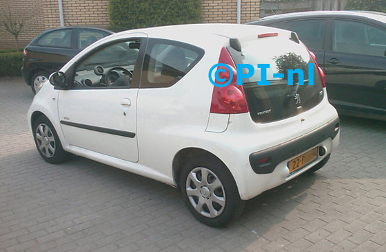 Peugeot 107 (nieuw) uit 2011. De display (set A 2011) werd verstopt.