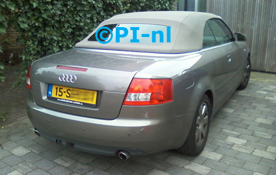 Audi A4 Cabriolet uit <2005. De display (set A 2011) werd verstopt.