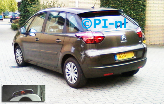 Citroen C4 Picasso (nieuw) uit 2011. De display (set A 2011) werd op de middenconsole geplaatst.