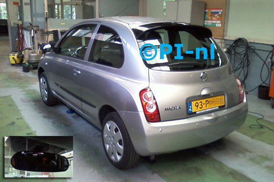 Nissan Micra uit 2005. De display (set C) is het 'spiegelmodel'.