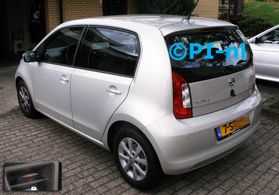 Parkeersensoren ingebouwd door PI-nl in een Skoda Citigo uit 2013 (NIEUW). De display (set A 2013) werd in de middenconsole gemonteerd.