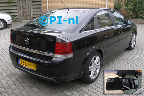 Parkeersensoren ingebouwd door PI-nl in een Opel Vectra GTS uit 2003. De display (set C 2013) is het 'spiegelmodel'.