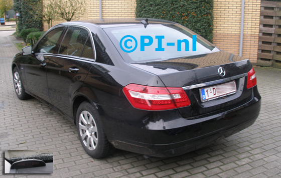 Parkeersensoren ingebouwd door PI-nl in een Mercedes E200 CDI met canbus uit 2011. De display (set A 2013) werd linksvoor bij de a-stijl gemonteerd.