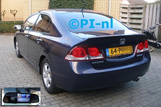 Parkeersensoren ingebouwd door PI-nl in een Honda Civic Hybride 1.3 Elegance uit 2011. De spiegeldisplay (set D 2014) is van de set met camera en sensoren. De bestaande Honda-sensoren werden verwijderd, de set van PI-l inclusief parkeercamera werd gemonteerd in de achterbumper...