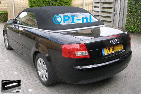Parkeersensoren ingebouwd door PI-nl in een Audi A4 Automaat Cabriolet uit 2004. De display (set A 2015) werd in de asbak gemonteerd.