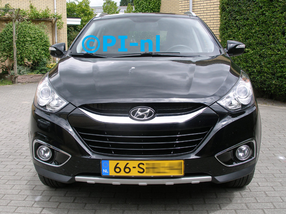 Parkeersensoren ingebouwd door PI-nl in de voorbumper van een Hyundai iX35 uit 2012. De pieper (set E 2015) werd verstopt.