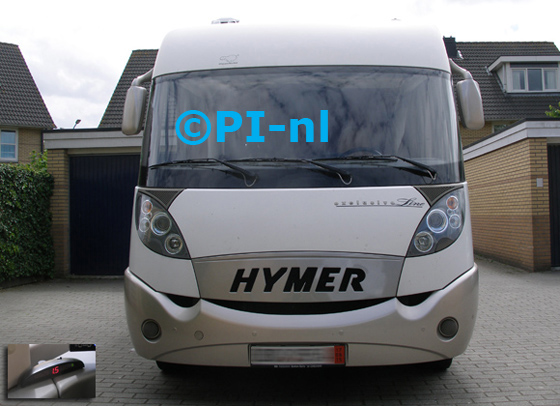 Parkeersensoren ingebouwd door PI-nl in de voorbumper van een Hymer B508CL (Fiat Ducato) camper uit 2009. De display (set A 2015 met timer-switch) werd linksvoor geplaatst.