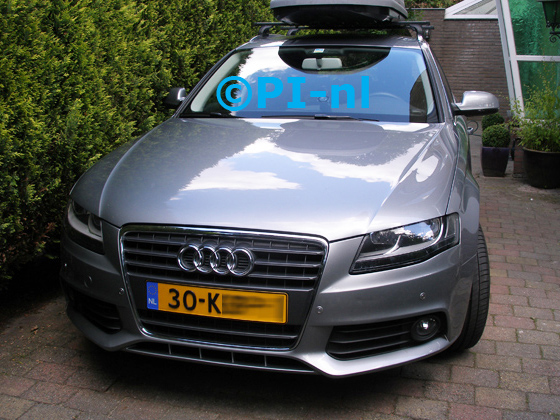 Parkeersensoren ingebouwd door PI-nl in de voorbumper van een Audi A4 Avant TFSI uit 2009. De pieper (set E 2015) werd verstopt. De mini-button van de timer-switch werd links op de stuurkolom gemonteerd.