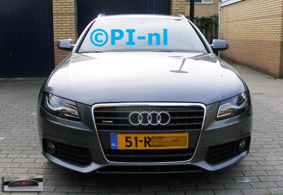 Parkeersensoren ingebouwd door PI-nl in de voorbumper van een Audi A4 Avant 2.0 TFSI Quattro S-line Speedtronic uit 2011. De display (set A 2015) recht achter het stuur op het dashboard gemonteerd.