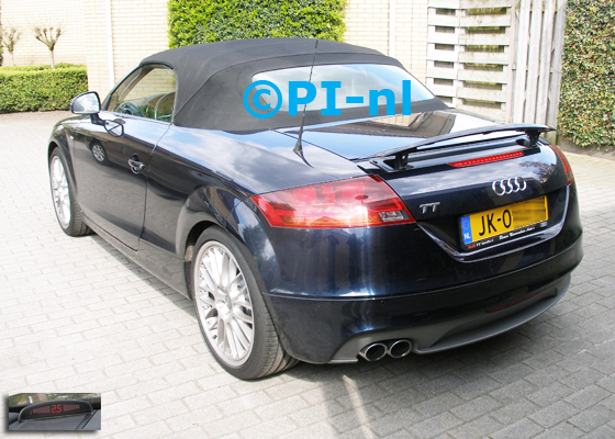 OEM- /OE2- parkeersensoren ingebouwd door PI-nl in een Audi TT Roadster met canbus uit 2007. De display (set H 2016) werd linksvoor bij de a-stijl gemonteerd.