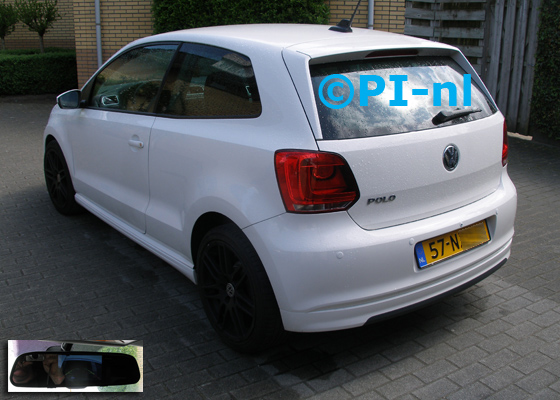 Parkeersensoren ingebouwd door PI-nl in een Volkswagen Polo Bluemotion met canbus uit 2011. De spiegeldisplay (set D 2016) is van de set met camera en sensoren.