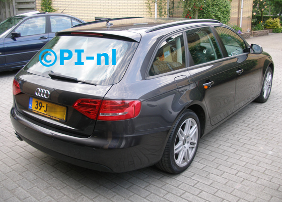 Parkeersensoren ingebouwd door PI-nl in een Audi A4 Avant Proline met canbus-systeem uit 2010. De pieper (set E 2016) werd verstopt.