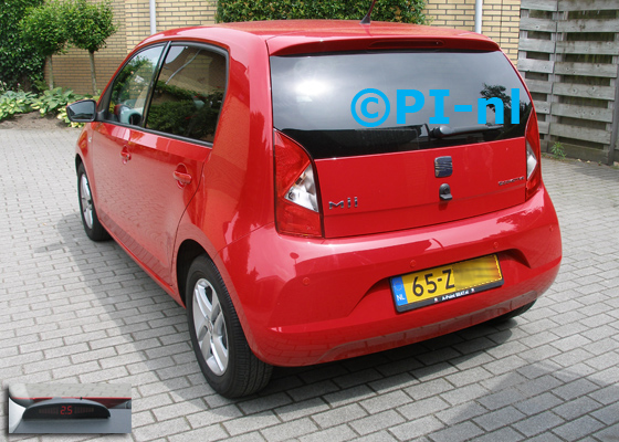 Parkeersensoren ingebouwd door PI-nl in een Seat Mii met canbus uit 2013. De display (set A 2016) werd linksvoor bij de a-stijl gemonteerd. Er werden standaard rode sensoren gemonteerd.