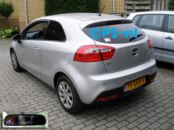 Parkeersensoren ingebouwd door PI-nl in een Kia Rio uit 2012. De spiegeldisplay (set D 2016) is van de set met camera en sensoren. Er werden standaard zilveren sensoren gemonteerd.