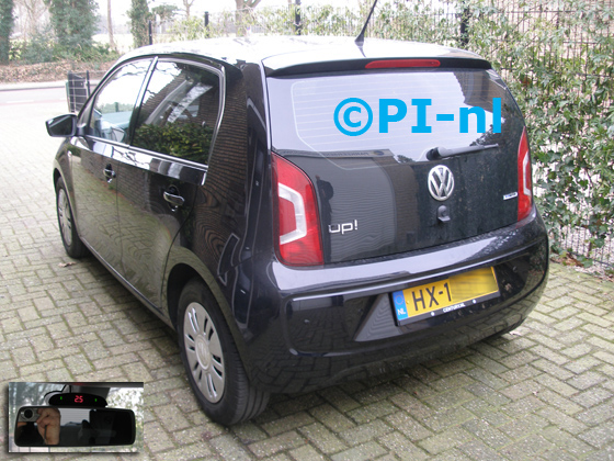 Parkeersensoren ingebouwd door PI-nl in een Volkswagen Up! met canbus uit 2016. De display (set A 2017) werd op de binnenspiegel gemonteerd.