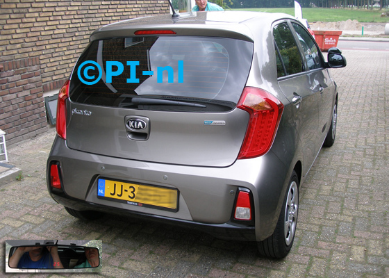 Parkeersensoren ingebouwd door PI-nl in een Kia Picanto uit 2016. De display (set C 2017) is de spiegeldisplay.