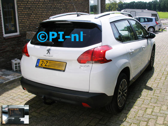 Parkeersensoren ingebouwd door PI-nl in een Peugeot 2008 met canbus uit 2015. De display (set B1 2017) werd linksvoor bij de a-stijl gemonteerd.