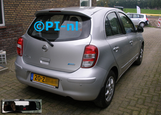 Parkeersensoren ingebouwd door PI-nl in een Nissan Micra uit 2012. De display (set C 2017) is het spiegelmodel.