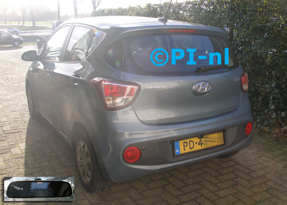 Parkeersensoren ingebouwd door PI-nl in een Hyundai i10 uit 2017. De spiegeldisplay (set F 2018) is van de set met kentekenplaatcamera en sensoren.