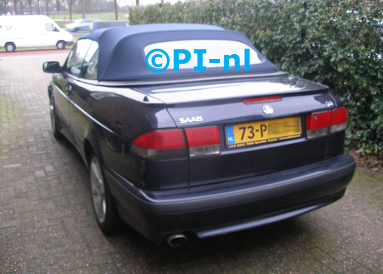 Parkeersensoren ingebouwd door PI-nl in een Saab 9-3 Cabrio uit 2002. De pieper (set E 2018) werd verstopt.