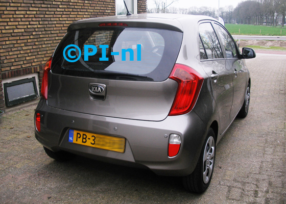 Parkeersensoren (set E 2018) ingebouwd door PI-nl in een Kia Picanto 1.2 DCi Automaat uit 2015. De pieper werd verstopt.