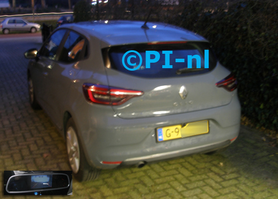 Parkeersensoren (set F 2019) ingebouwd door PI-nl in een Renault Clio (nieuw) met canbus uit 2019. De spiegeldisplay is van de set met kentekenplaatcamera en sensoren.