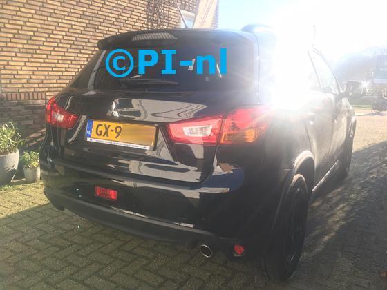 Parkeersensoren (set E 2020) ingebouwd door PI-nl in een Mitsubishi ASX uit 2015. De pieper werd voorin gemonteerd.