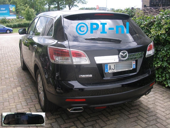 Parkeersensoren (set I 2020) ingebouwd door PI-nl in een Mazda CX9 uit 2010. De spiegeldisplay is van de set met OEM-sensoren en bumpercamera.