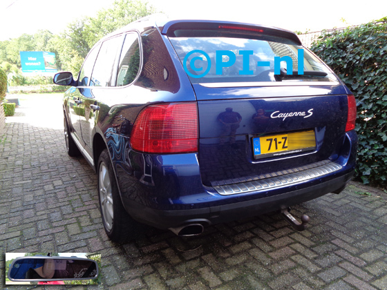 Parkeersensoren (set D 2020) ingebouwd door PI-nl in een Porsche Cayenne S met canbus uit 2003. De spiegeldisplay is van de set met bumpercamera en sensoren.