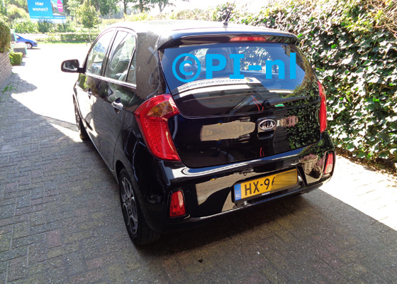 Parkeersensoren (set E 2020) ingebouwd door PI-nl in een Kia Picanto uit 2016. De pieper werd voorin gemonteerd.