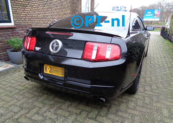 Parkeersensoren (set E 2020) ingebouwd door PI-nl in een Ford Mustang 3.7 V6 Coupe uit 2010. De zoemer werd voorin verstopt.