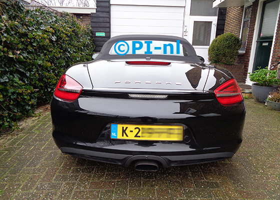 Camera (bumpercamera-set 2021) ingebouwd door PI-nl in een Porsche Boxster 2.7 Cabriolet met canbus uit 2014. De beeldweergave werd aan het eigen scherm gekoppeld.