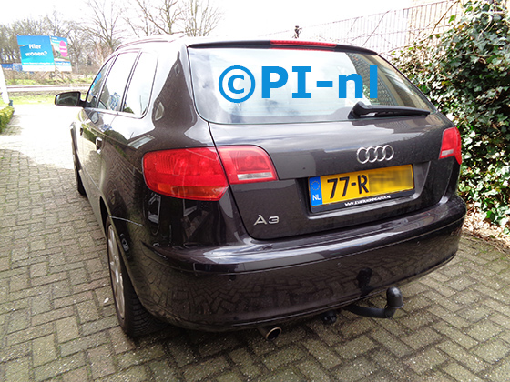 OEM-parkeersensoren (set H 2021) ingebouwd door PI-nl in een Audi A3 Sportback met canbus uit 2005. De pieper werd voorin verstopt.