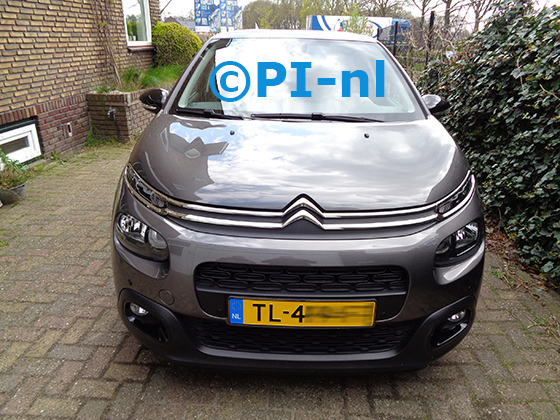 Parkeersensoren (set E 2021) ingebouwd door PI-nl in de voorbumper van een Citroen C3 uit 2018. De pieper werd verstopt.