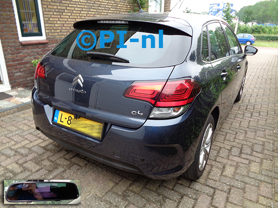 Parkeersensoren (set F 2021) ingebouwd door PI-nl in een Citroen C4 (hb) met canbus uit 2015. De spiegeldisplay is van de set met kentekenplaatcamera en sensoren.