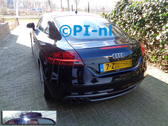 OEM-parkeersensoren (set H 2022) ingebouwd door PI-nl in een Audi TT TFSI met canbus uit 2011. De display werd op de binnenspiegel gemonteerd.