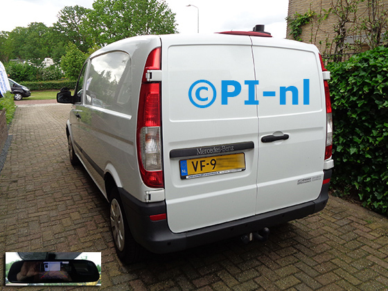 Parkeersensoren (set D 2022) ingebouwd door PI-nl in een Mercedes Vito uit 2013 met canbus. De spiegeldisplay is van de set met bumpercamera en sensoren.