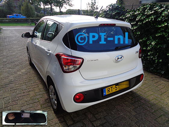 Parkeersensoren (set F 2022) ingebouwd door PI-nl in een Hyundai i10 uit 2018. De spiegeldisplay is van de set met kentekenplaatcamera en sensoren.