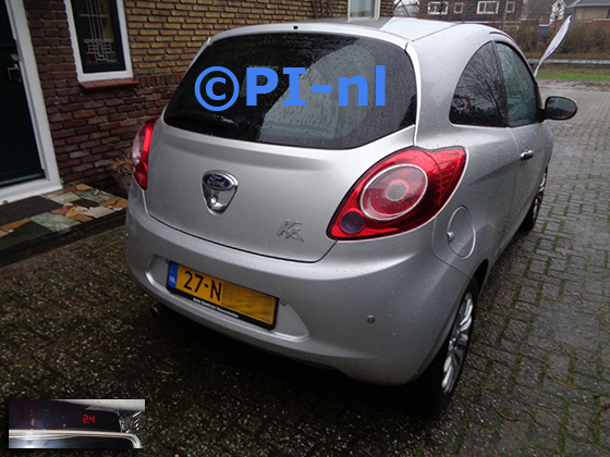 Parkeersensoren (set A 2023) ingebouwd door PI-nl in een Ford Ka uit 2010. De display werd op de binnenspiegel gemonteerd. Er werden standaard zilveren sensoren gemonteerd.