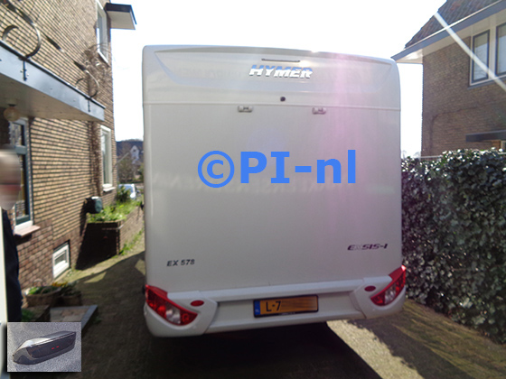 Parkeersensoren (set A 2023) ingebouwd door PI-nl in een Hymer Exsis-i 578 (Fiat Ducato) camper uit 2015. De display werd linksvoor op de console gemonteerd.