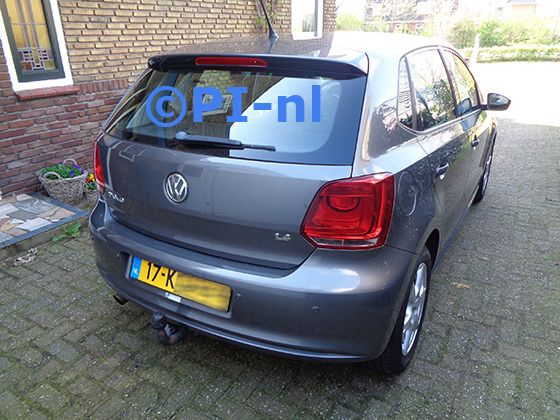 Parkeersensoren (set E 2023) ingebouwd door PI-nl in een Volkswagen Polo met canbus uit 2009. De pieper werd voorin gemonteerd.