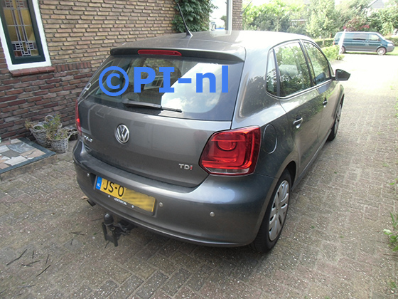 Parkeersensoren (set E 2023) ingebouwd door PI-nl in een Volkswagen Polo met canbus uit 2011. De pieper werd voorin gemonteerd. Er werden standaard zilveren sensoren gemonteerd.