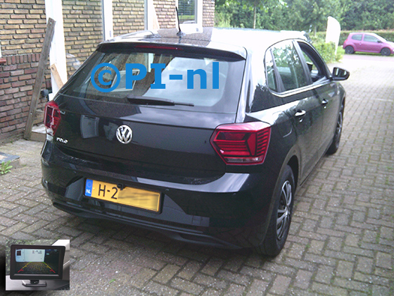Parkeersensoren (set F 2024) ingebouwd door PI-nl in een Volkswagen Polo met canbus uit 2019. De monitor is van de set met kentekenplaatcamera en sensoren.