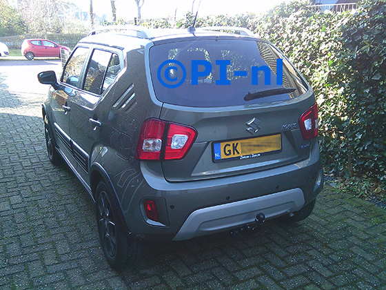 Parkeersensoren (set E 2024) ingebouwd door PI-nl in een Suzuki Ignis Hybrid (nieuw) met canbus uit 2024. De pieper werd achterin gemonteerd.