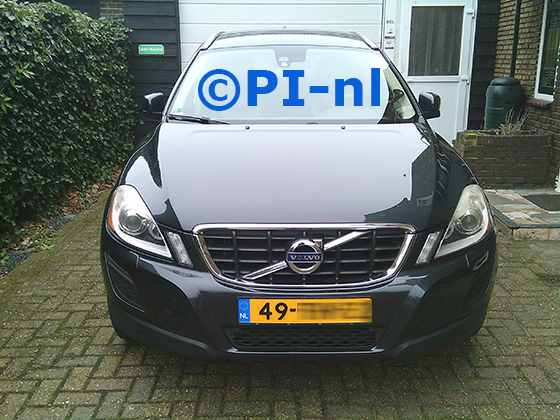 Parkeersensoren (set E 2024) ingebouwd door PI-nl in de voorbumper van een Volvo XC60 uit 2010. De pieper werd voorin verstopt.