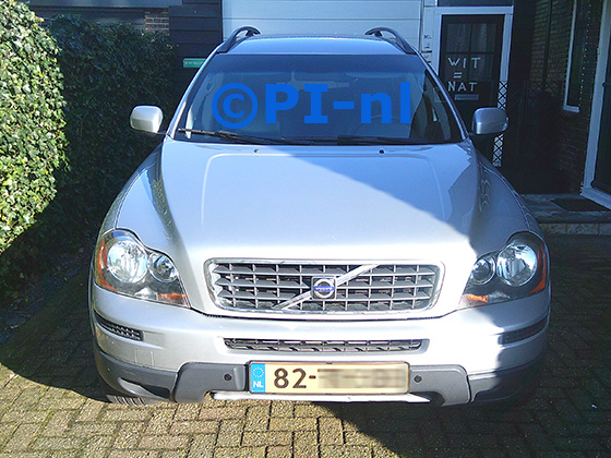 Parkeersensoren (set E 2025) ingebouwd door PI-nl in de voorbumper van een Volvo XC90 uit 2006. De pieper werd voorin gemonteerd.