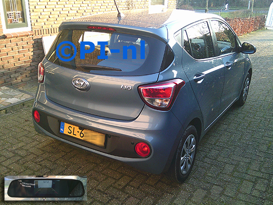 Parkeersensoren (set F 2025) ingebouwd door PI-nl in een Hyundai i10 uit 2018. De spiegeldisplay is van de set met kentekenplaatcamera en sensoren.