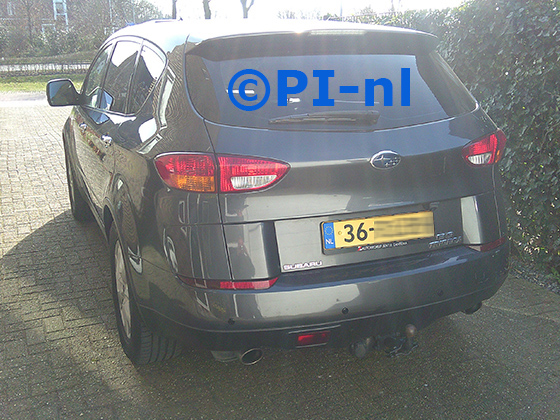 Parkeersensoren (set E 2025) ingebouwd door PI-nl in een Subaru Tribeca uit met canbus 2007. De pieper werd voorin gemonteerd.