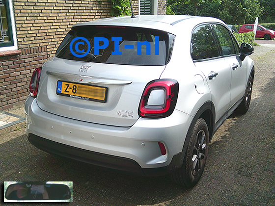 Parkeersensoren (set D 2025) ingebouwd door PI-nl in een Fiat 500X met canbus uit 2022. De spiegeldisplay is van de set met bumpercamera en sensoren.